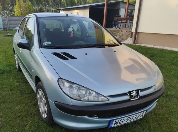 samochody osobowe Peugeot 206 cena 12000 przebieg: 121000, rok produkcji 2005 z Biała Rawska